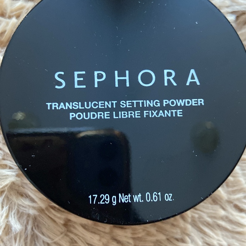 Sephora translucent setting powder in universal - Picture 2 of 5